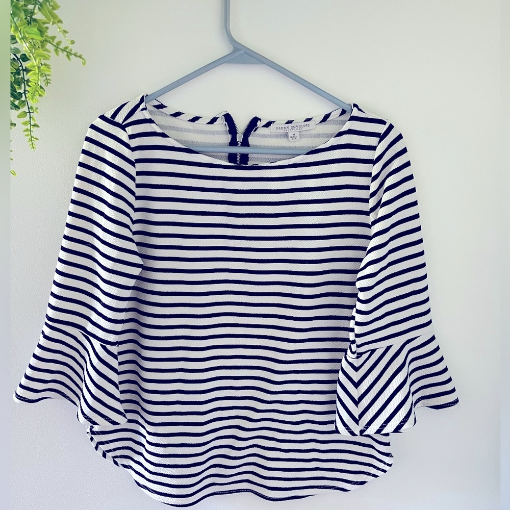 Green Envelope Los Angeles Striped Women’s top